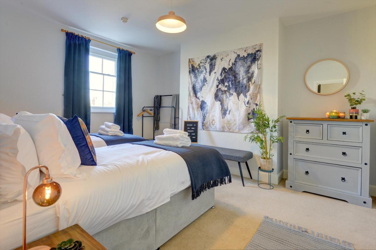 Regency Nest By Spa Town Property - Stylish 3 Bedroom Apartment On 2 Floors, Central 利明顿 外观 照片