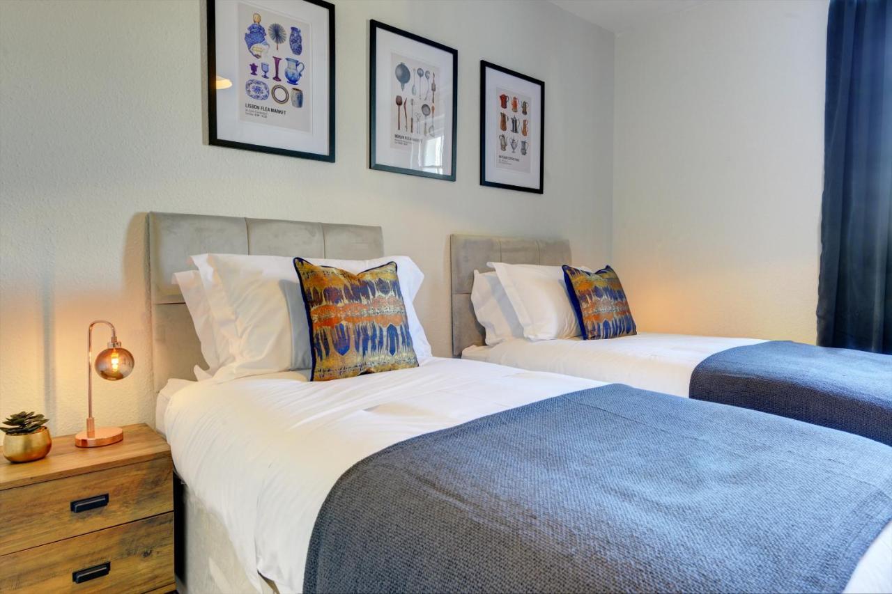 Regency Nest By Spa Town Property - Stylish 3 Bedroom Apartment On 2 Floors, Central 利明顿 外观 照片