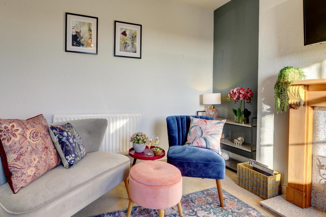 Regency Nest By Spa Town Property - Stylish 3 Bedroom Apartment On 2 Floors, Central 利明顿 外观 照片